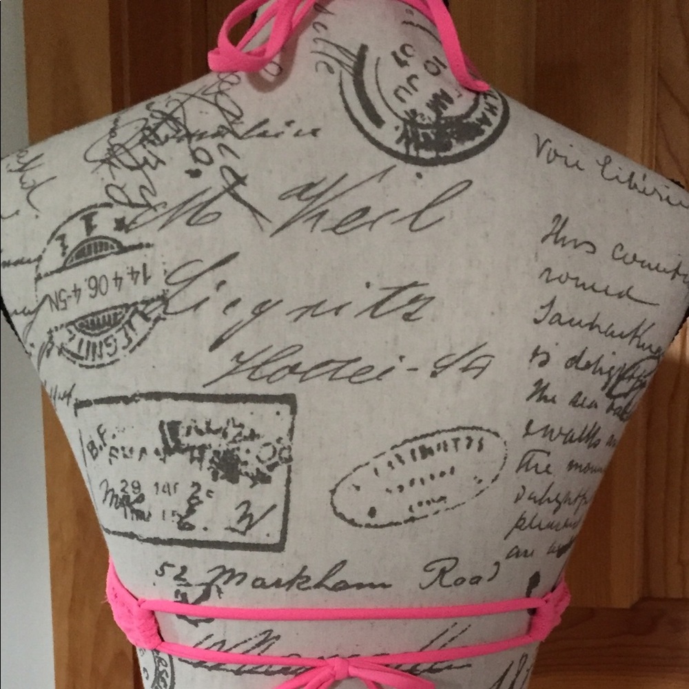 VS bathing suit - Picture 4 of 5
